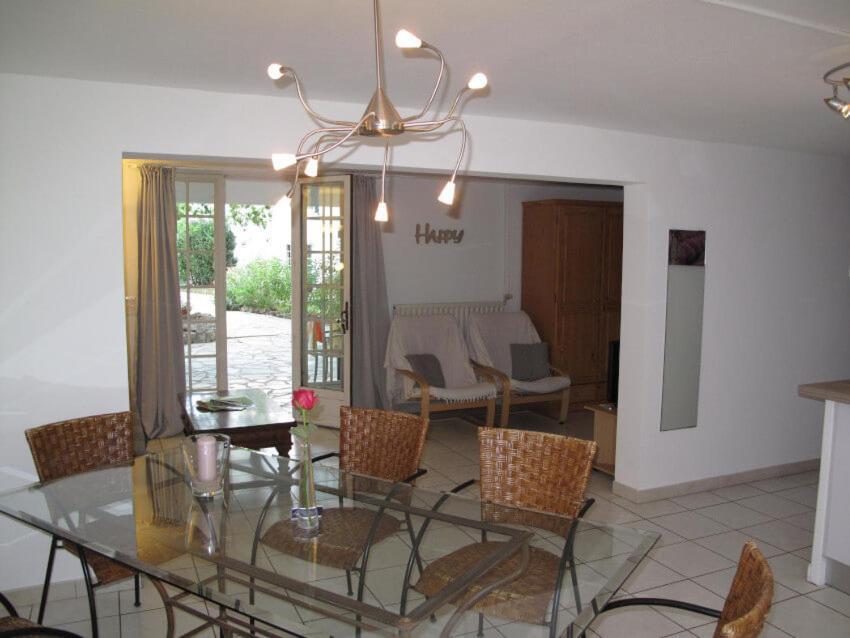 Résidence Miro Les Arcs-sur-Argens Extérieur photo